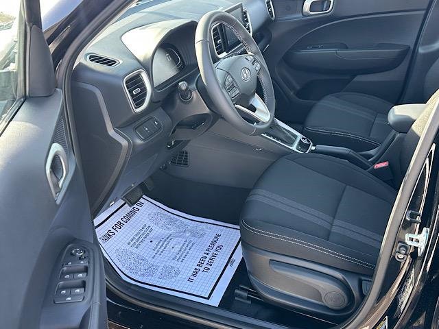 New 2026 Hyundai Venue SEL image 7