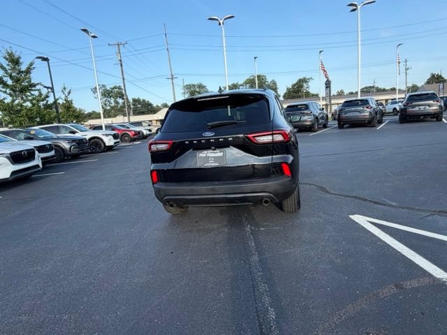 Used 2025 Ford Escape ST-Line FWD image 13