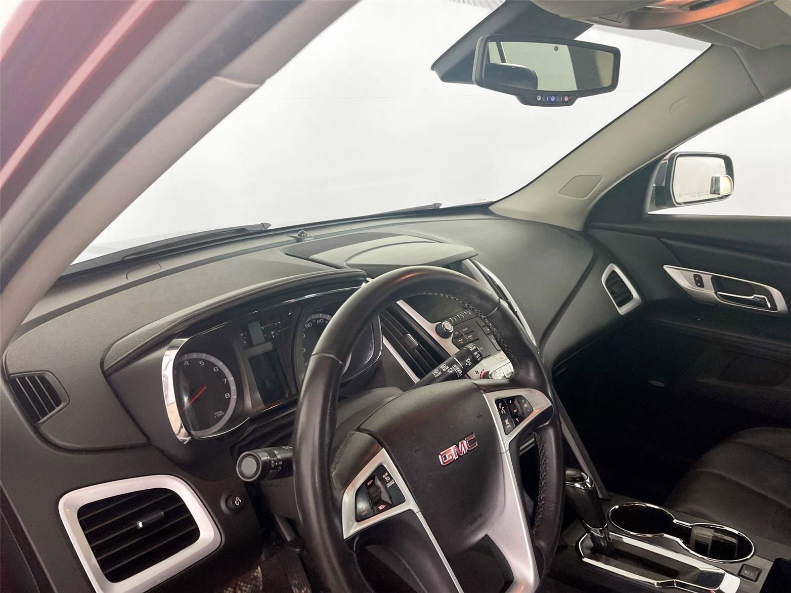 Used 2016 GMC Terrain SLT w/ Open Road Package image 9