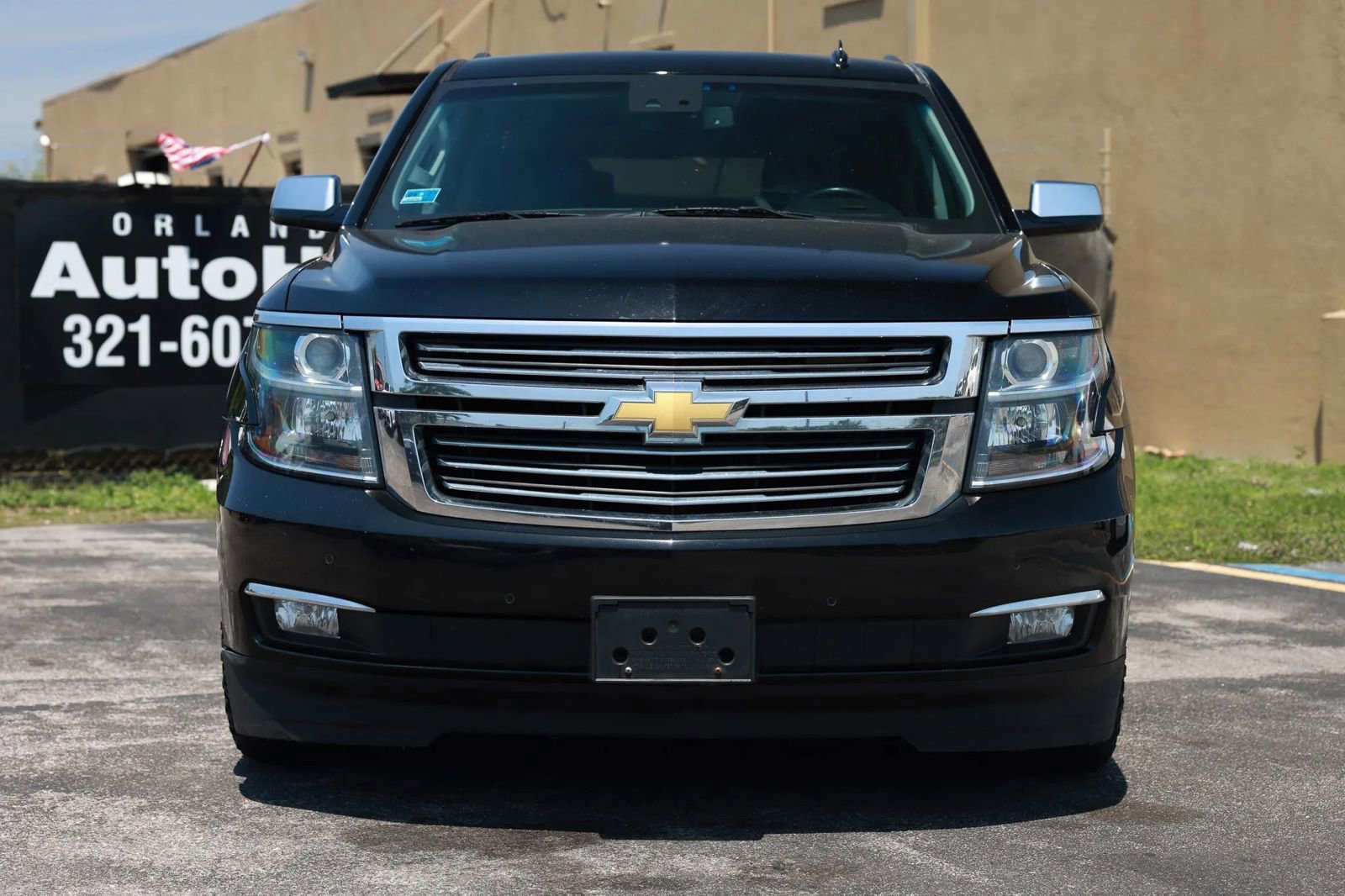 Used 2015 Chevrolet Suburban LTZ AWD/4WD image 11