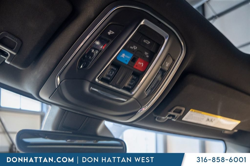 Used 2023 Jeep Grand Cherokee L Laredo AWD/4WD image 13