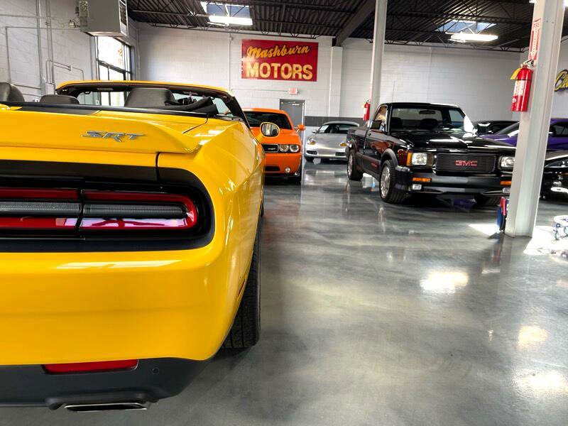 Used 2017 Dodge Challenger SRT w/ Technology Group image 12