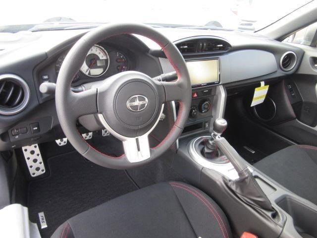 Used 2016 Scion FR-S image 9