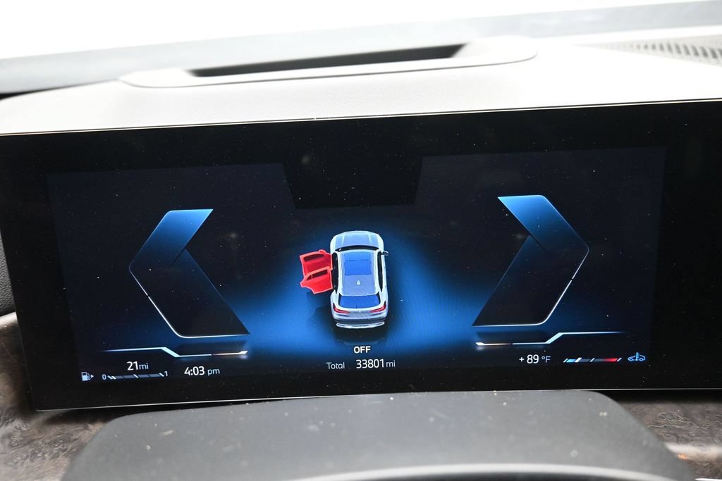 Used 2025 BMW X5 xDrive40i AWD/4WD image 2