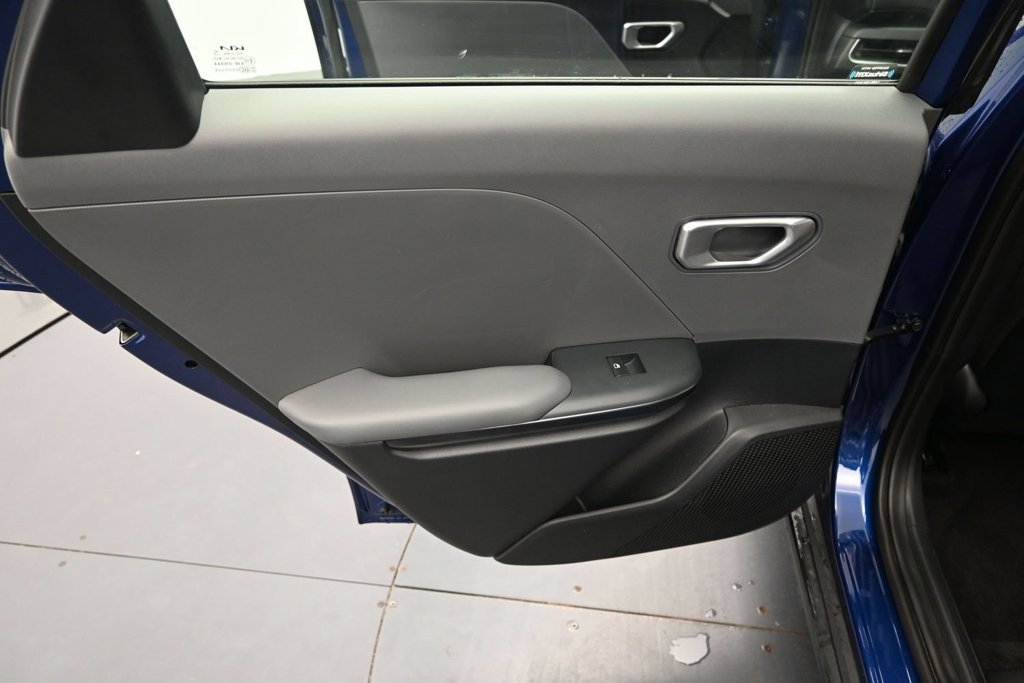 Certified 2025 Kia K4 FWD image 15