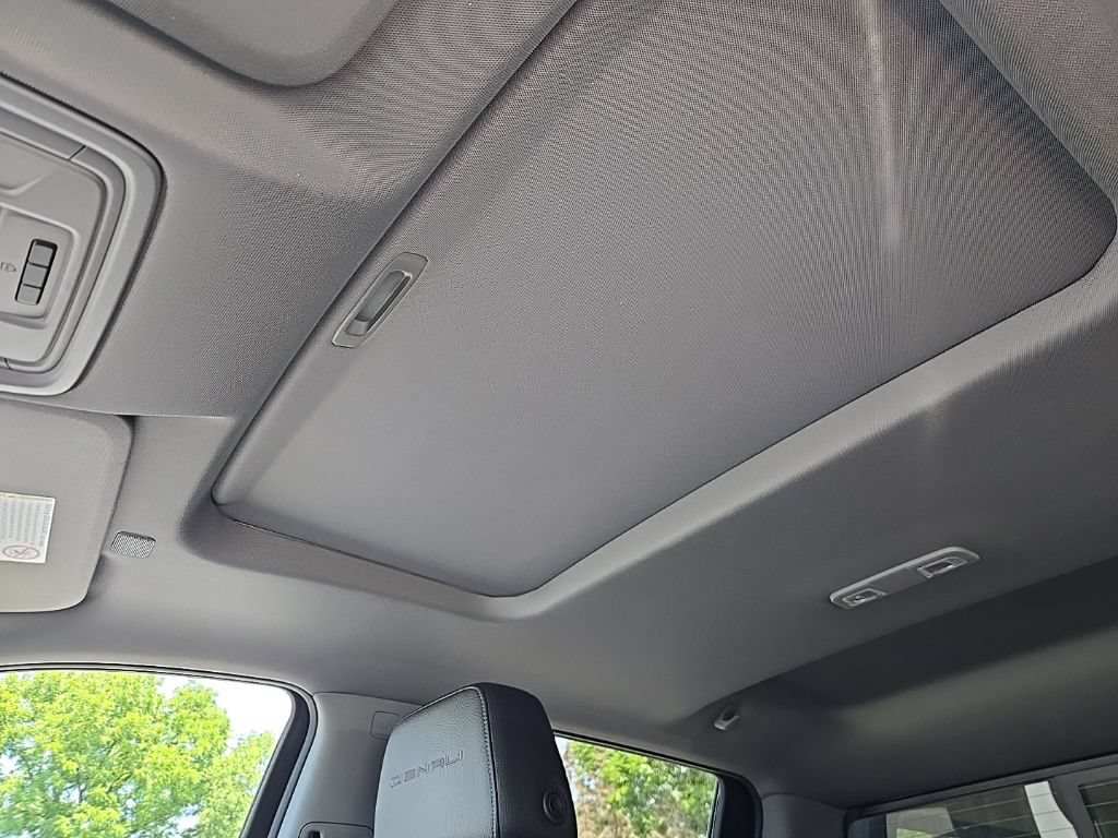 Used 2022 GMC Sierra 2500 Denali AWD/4WD image 47