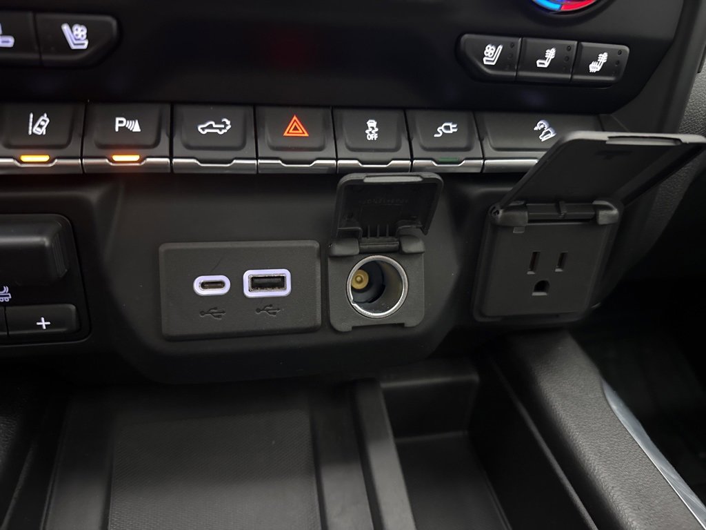 Used 2020 GMC Sierra 3500 Denali w/ Denali Ultimate Package image 50