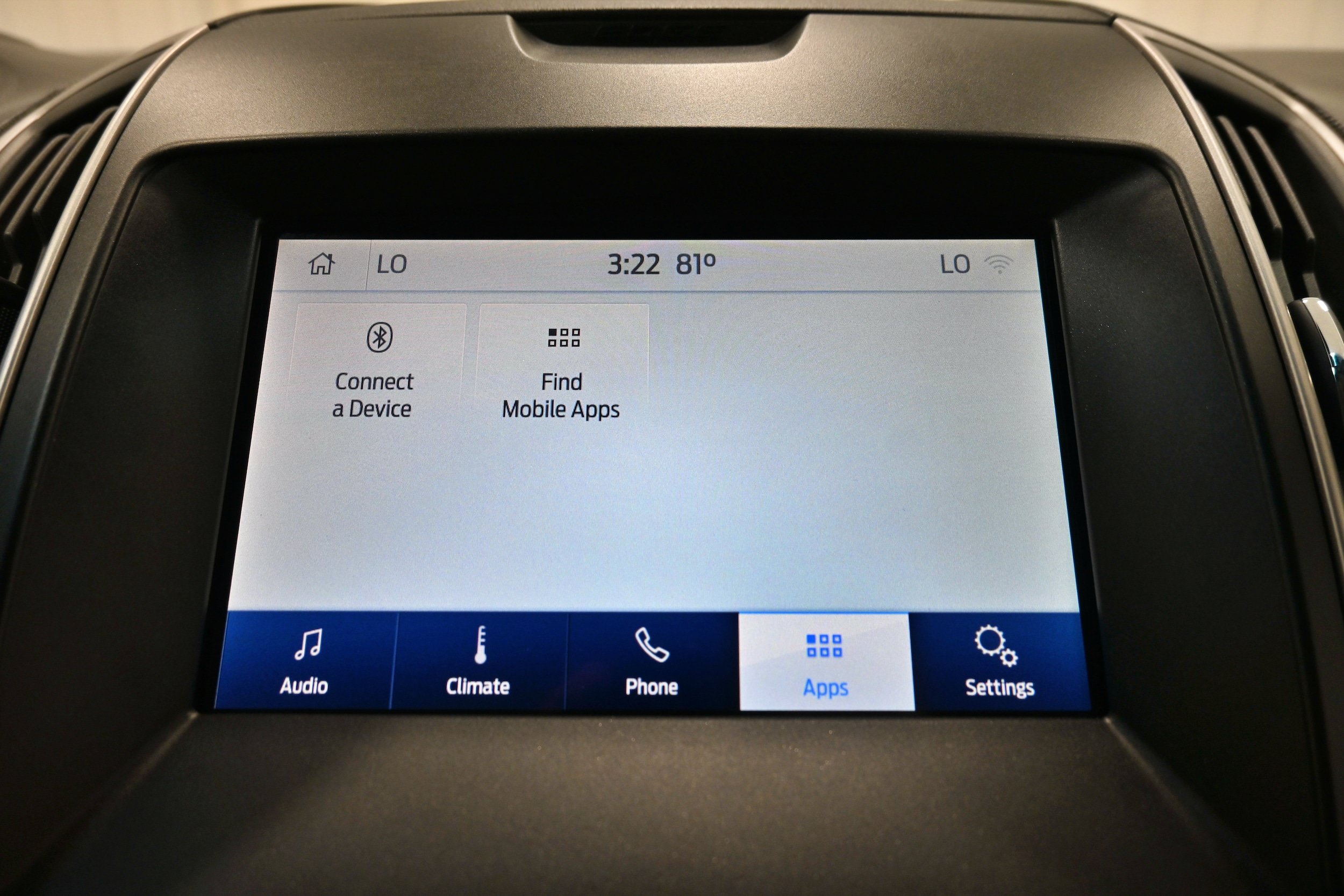 Used 2020 Ford Edge SEL w/ Cold Weather Package AWD/4WD image 16