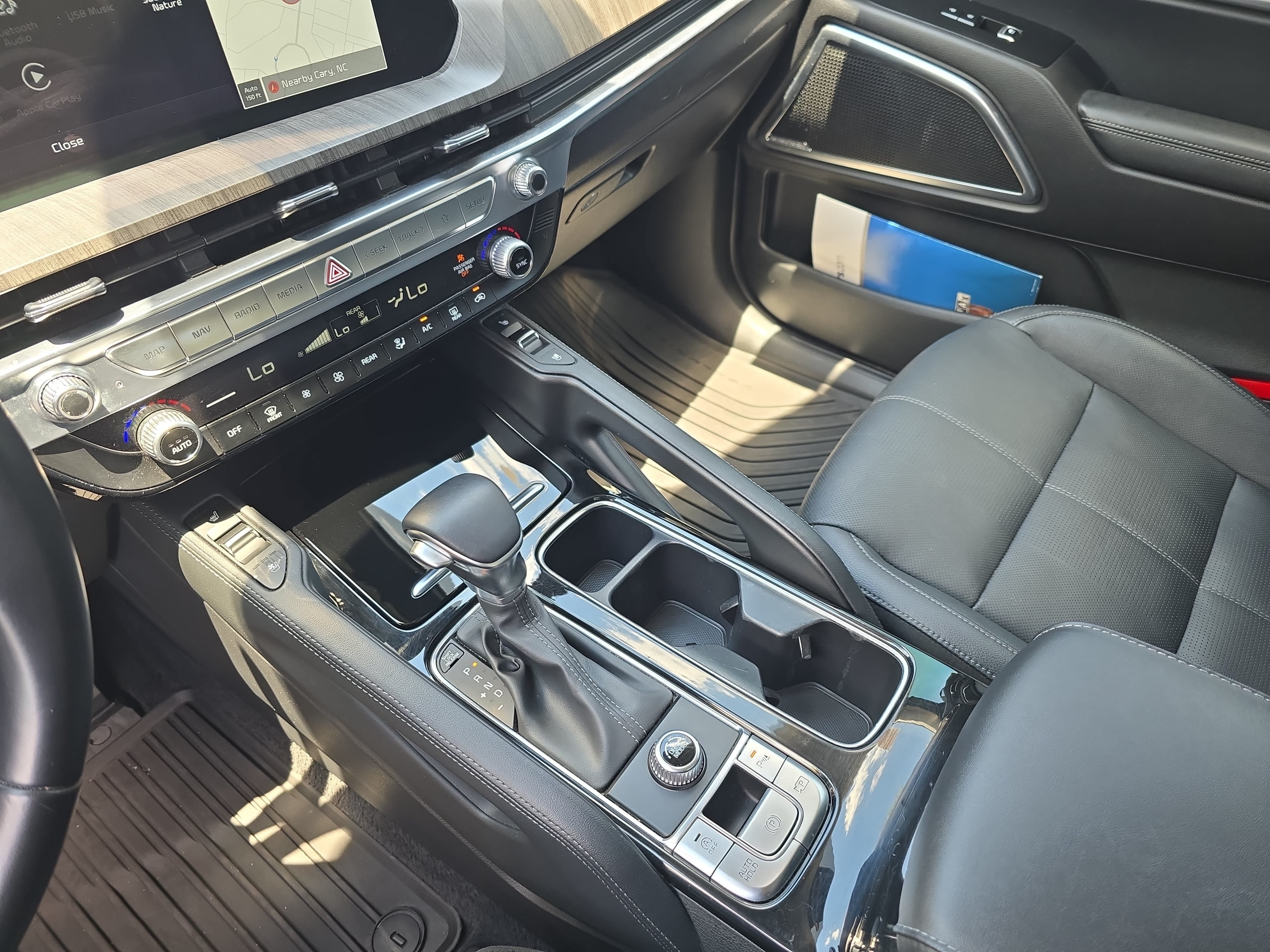 Used 2023 Kia Telluride SX FWD image 28