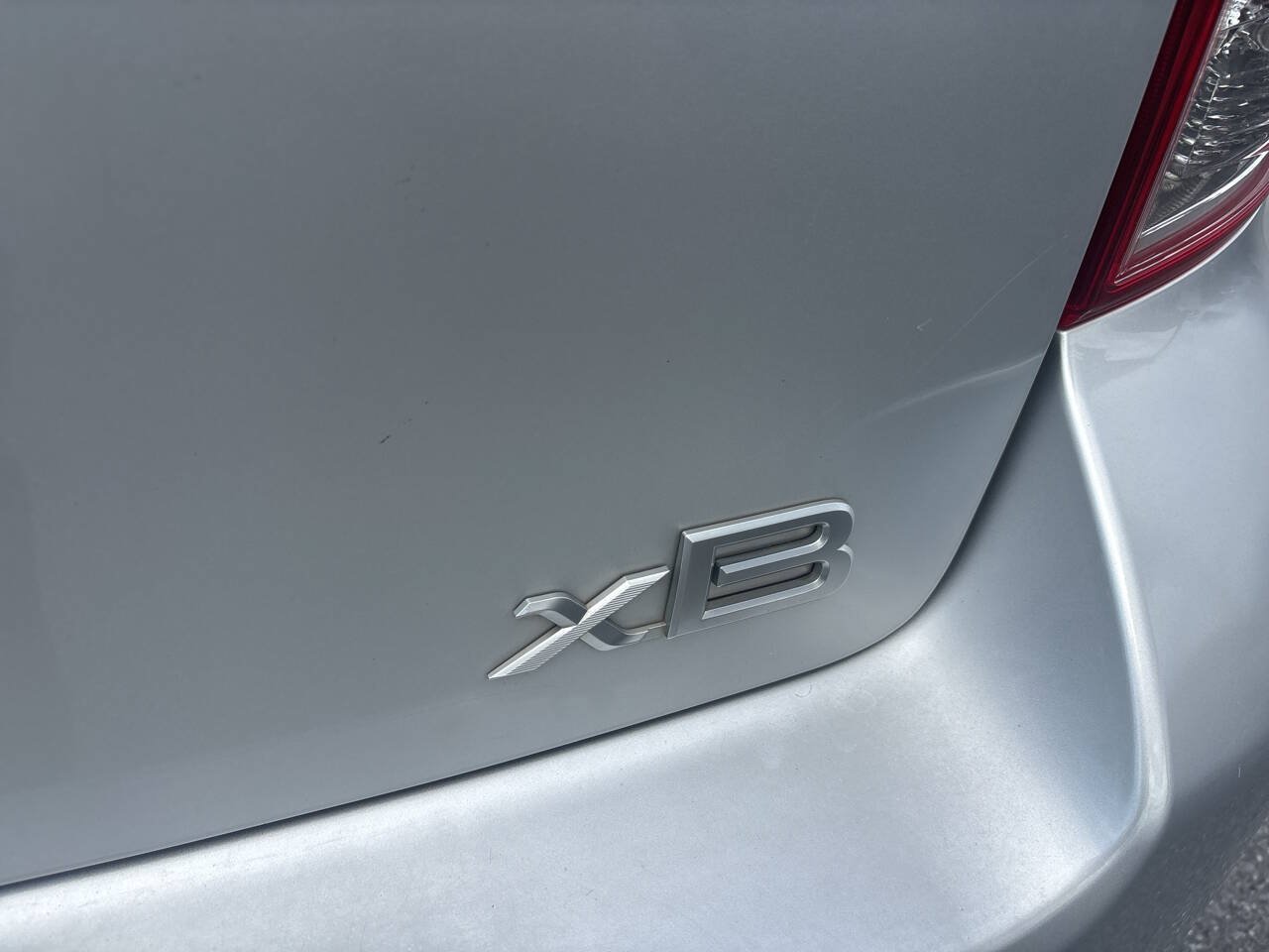 Used 2011 Scion xB FWD image 22
