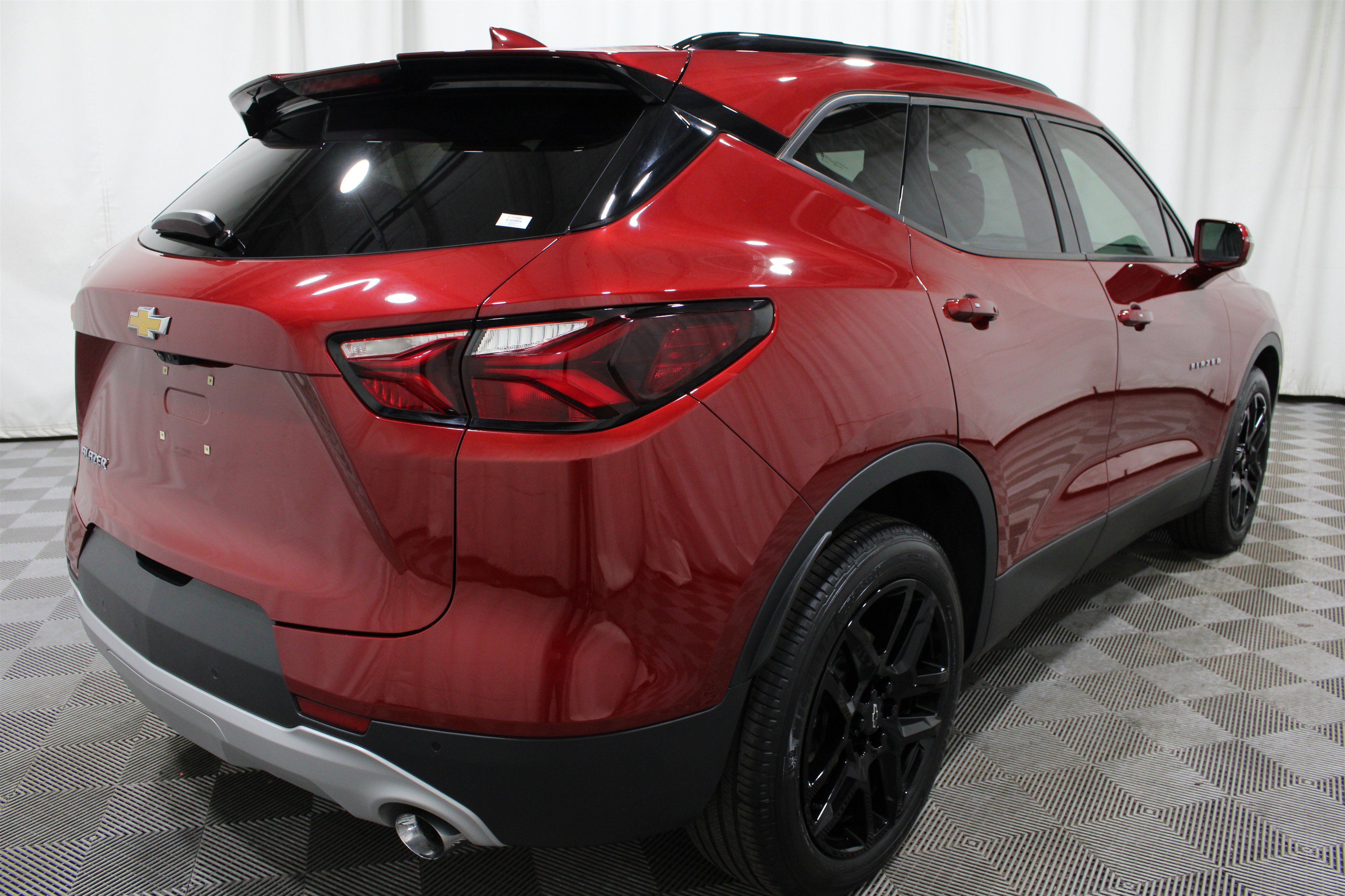 Used 2019 Chevrolet Blazer LT w/ Sun and Wheels Package FWD image 32