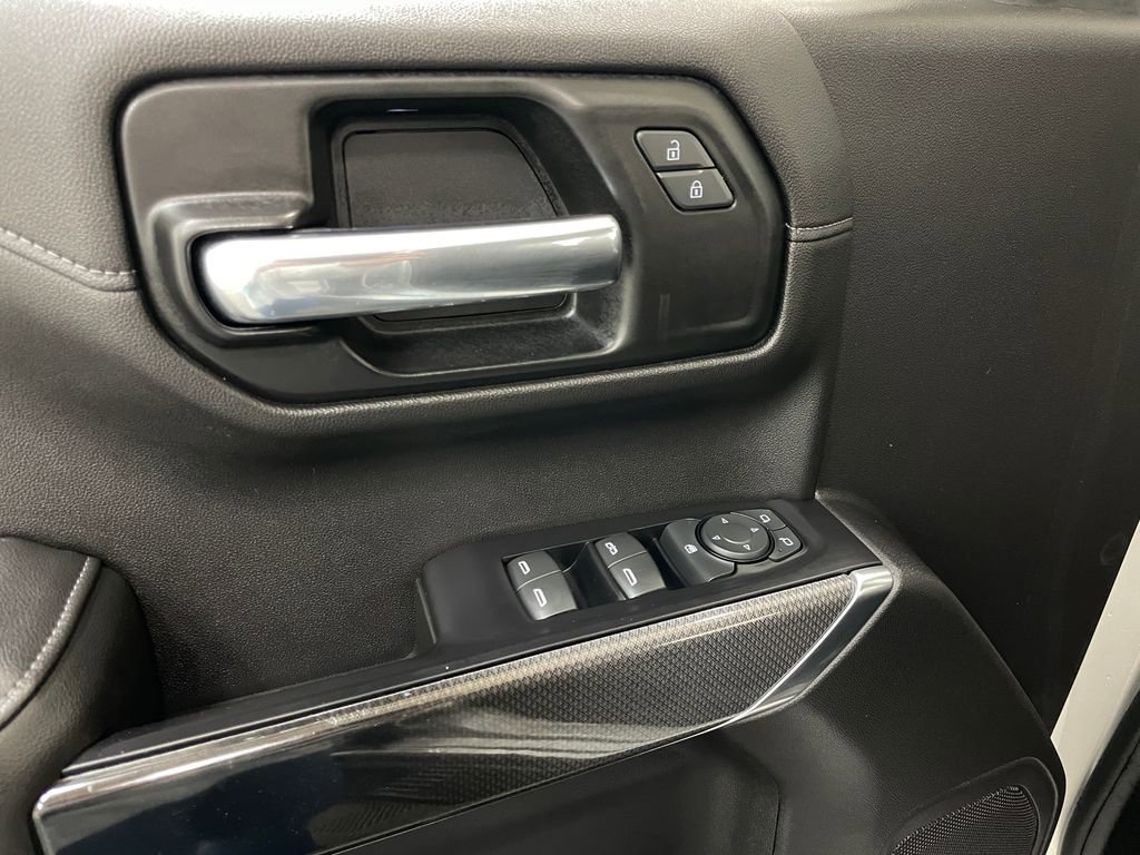 Used 2020 GMC Sierra 1500 Elevation w/ Elevation Value Package image 15