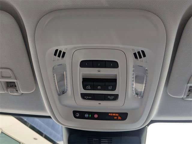 New 2026 Buick Envision Avenir image 25