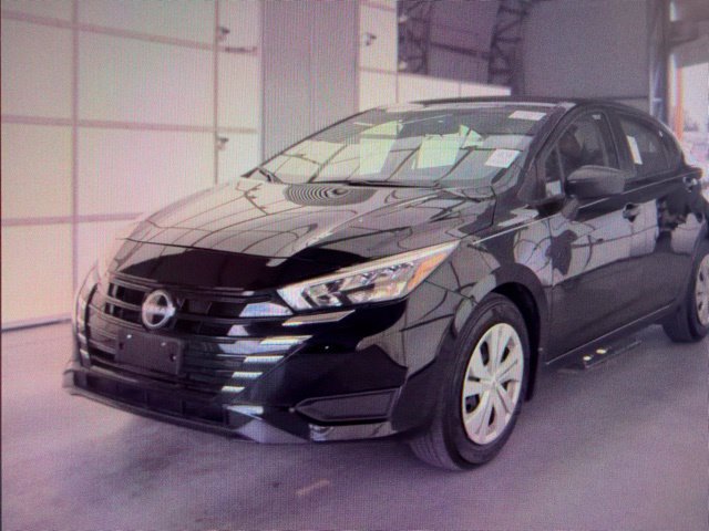 Certified 2025 Nissan Versa S w/ Trunk Package FWD image 2