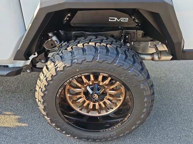 New 2025 Jeep Gladiator Rubicon w/ Convenience Group image 6