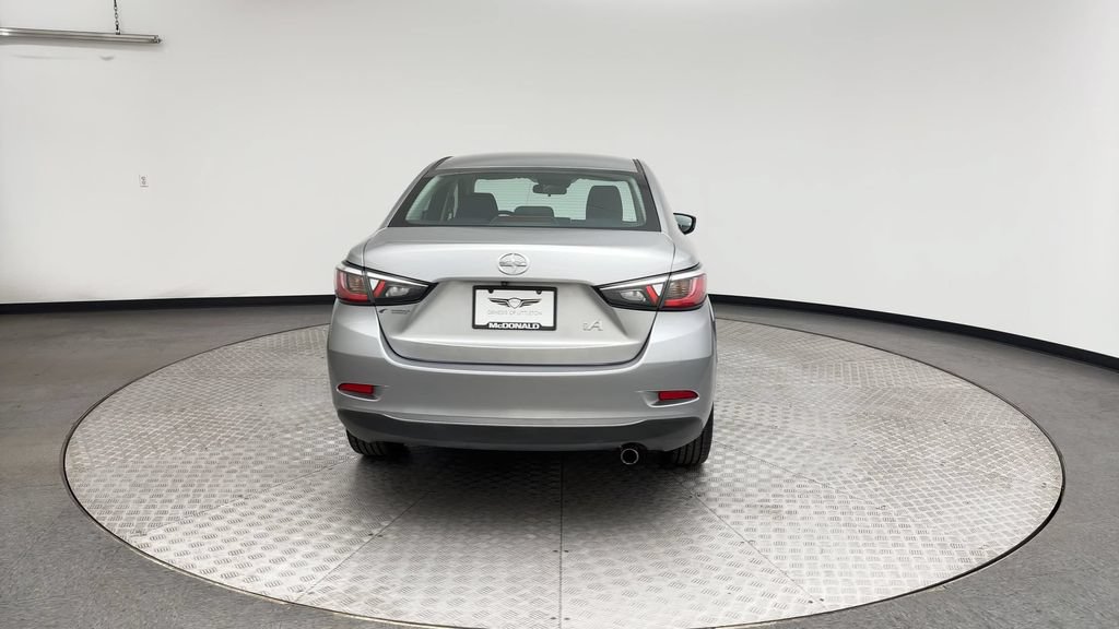 Used 2016 Scion iA FWD image 3