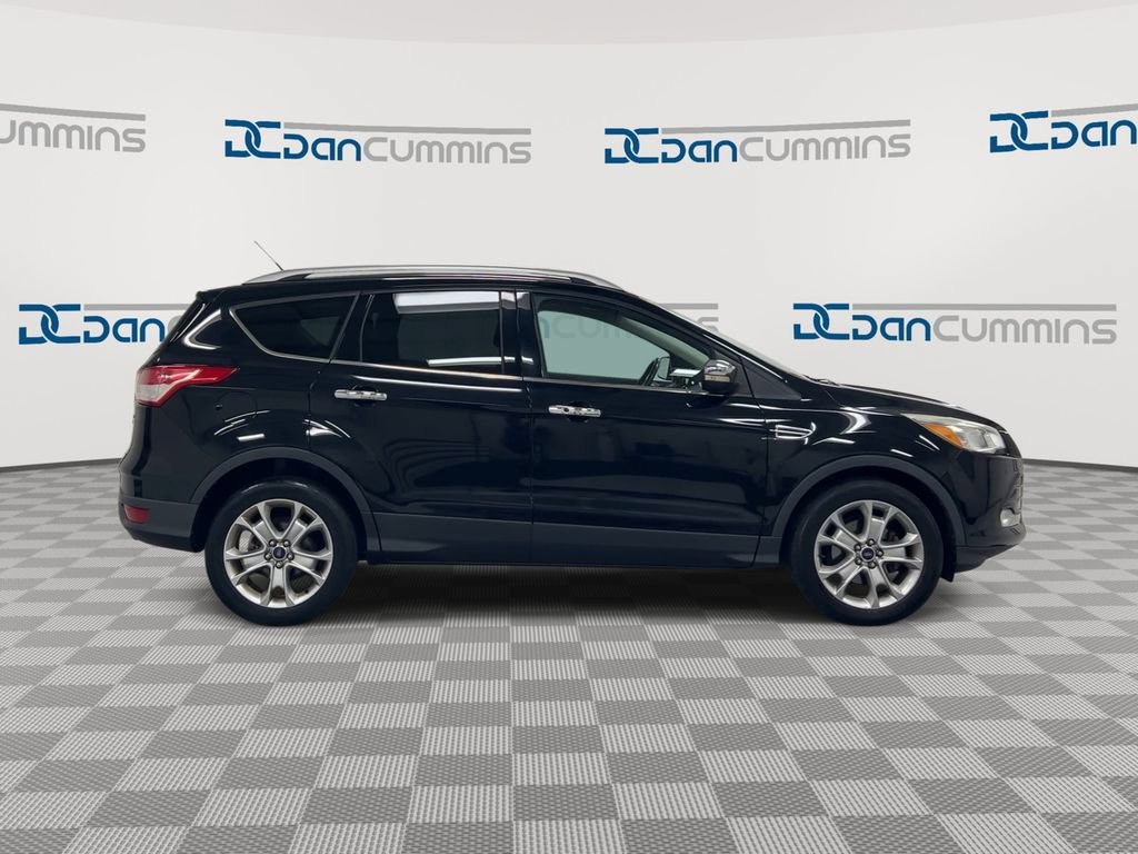 Used 2016 Ford Escape Titanium FWD image 9