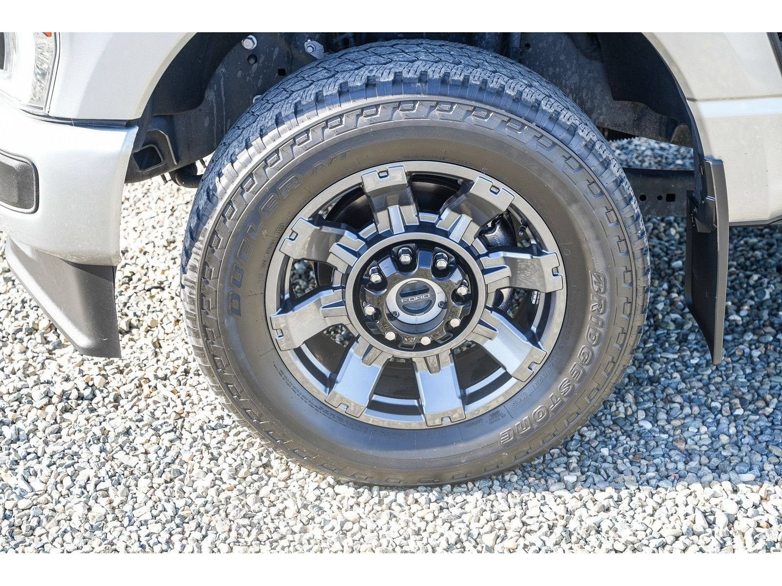 Used 2023 Ford F250 Lariat w/ Sport Appearance Package AWD/4WD image 9