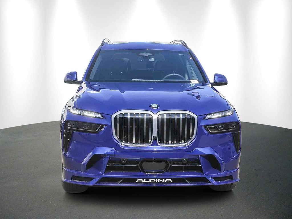 New 2026 BMW ALPINA XB7 AWD/4WD image 2