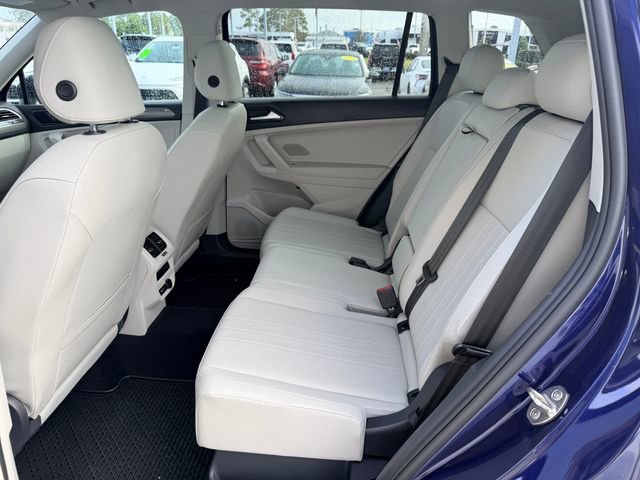 Used 2022 Volkswagen Tiguan SE image 15