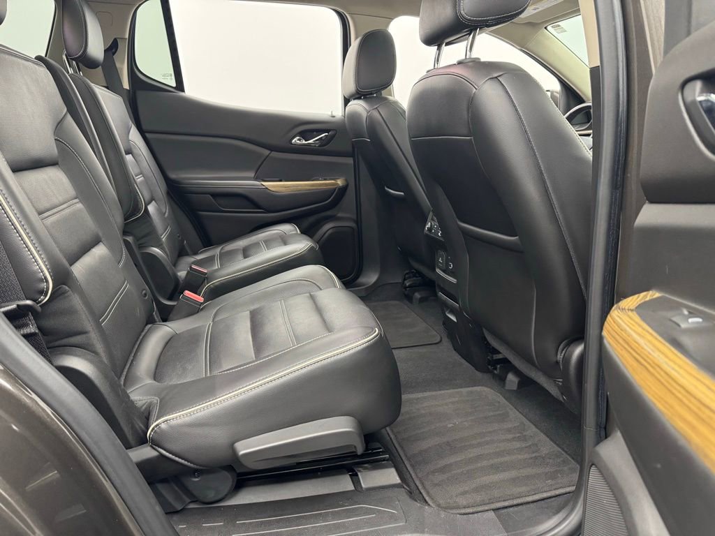 Used 2019 GMC Acadia Denali image 38