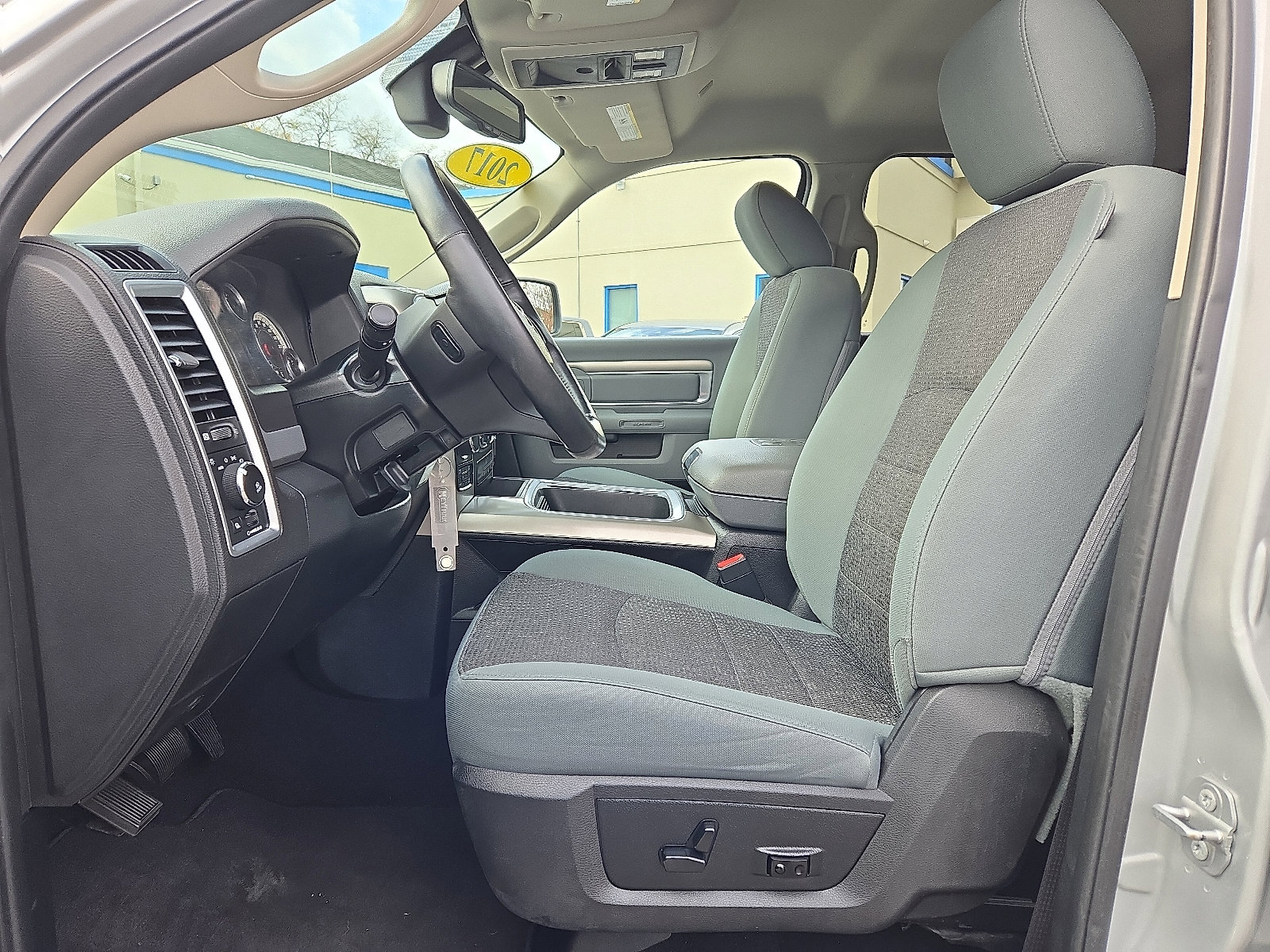 Used 2017 RAM 1500 Big Horn image 13