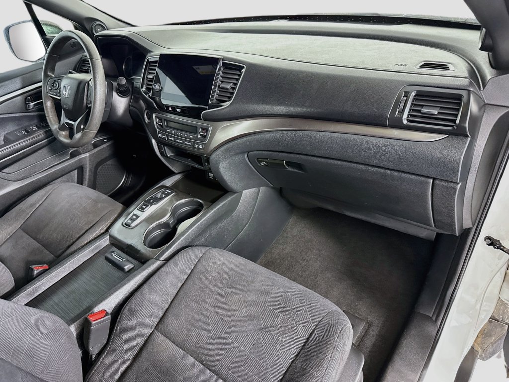 Used 2022 Honda Pilot Sport image 17