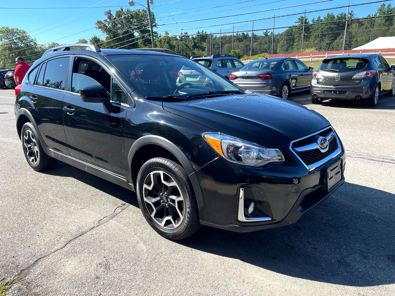 Used 2016 Subaru Crosstrek 2.0i Premium w/ Moonroof Package image 3