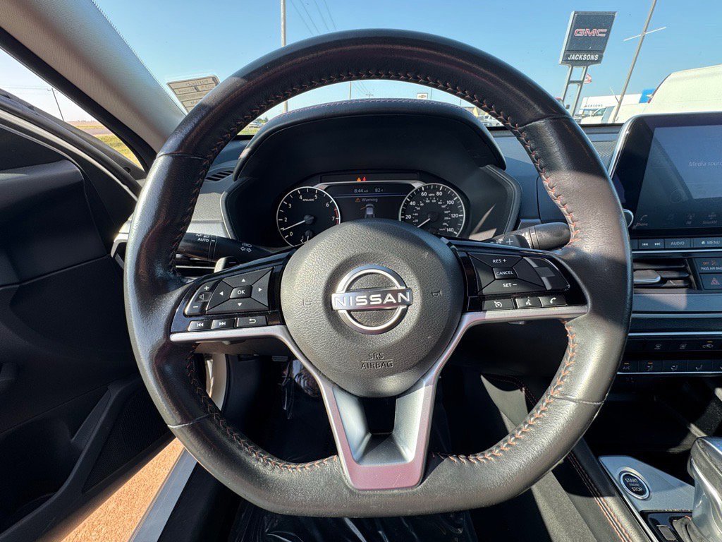 Used 2023 Nissan Altima 2.5 SR image 17
