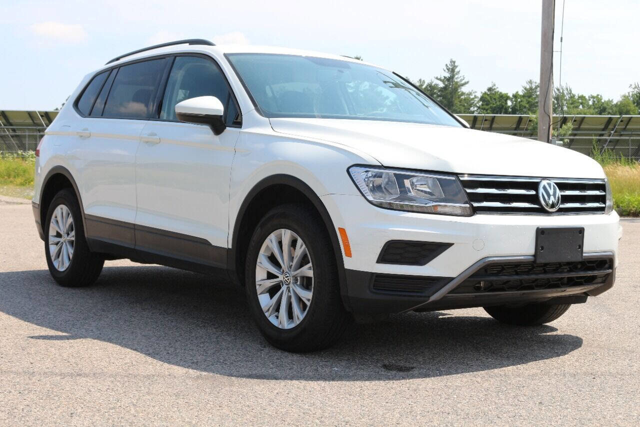 Used 2020 Volkswagen Tiguan S image 6