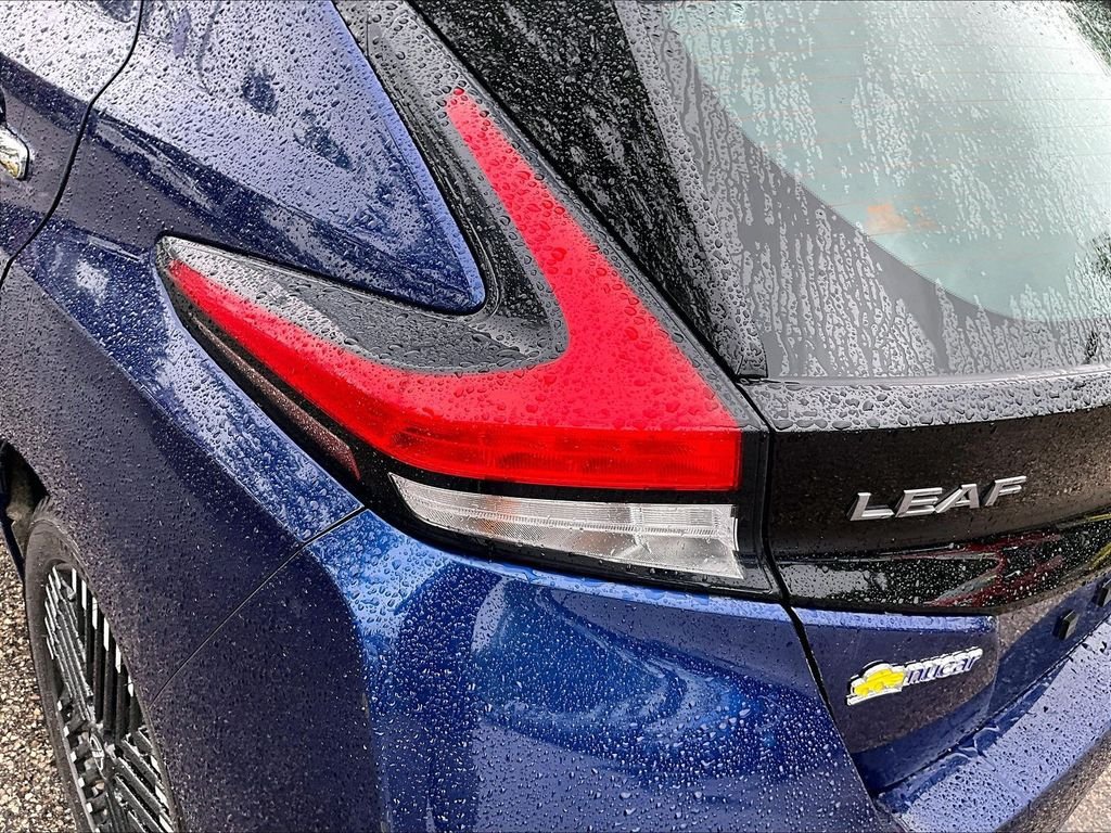 Used 2024 Nissan Leaf SV Plus FWD image 32