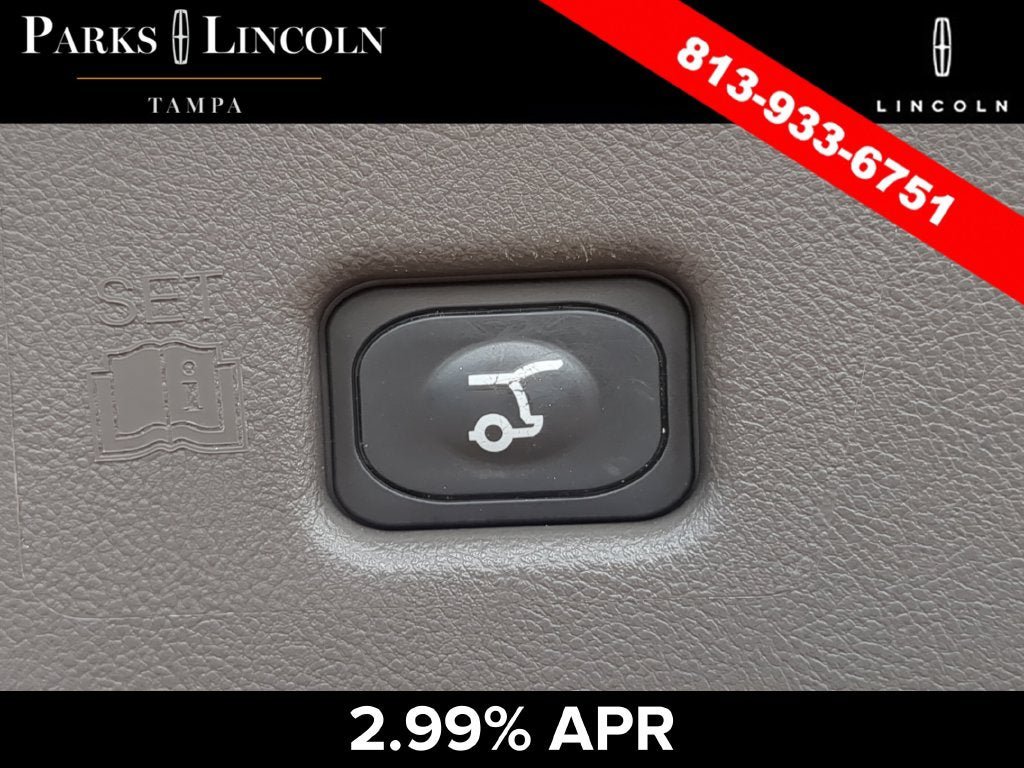Certified 2022 Lincoln Nautilus FWD w/ Premium Package image 9