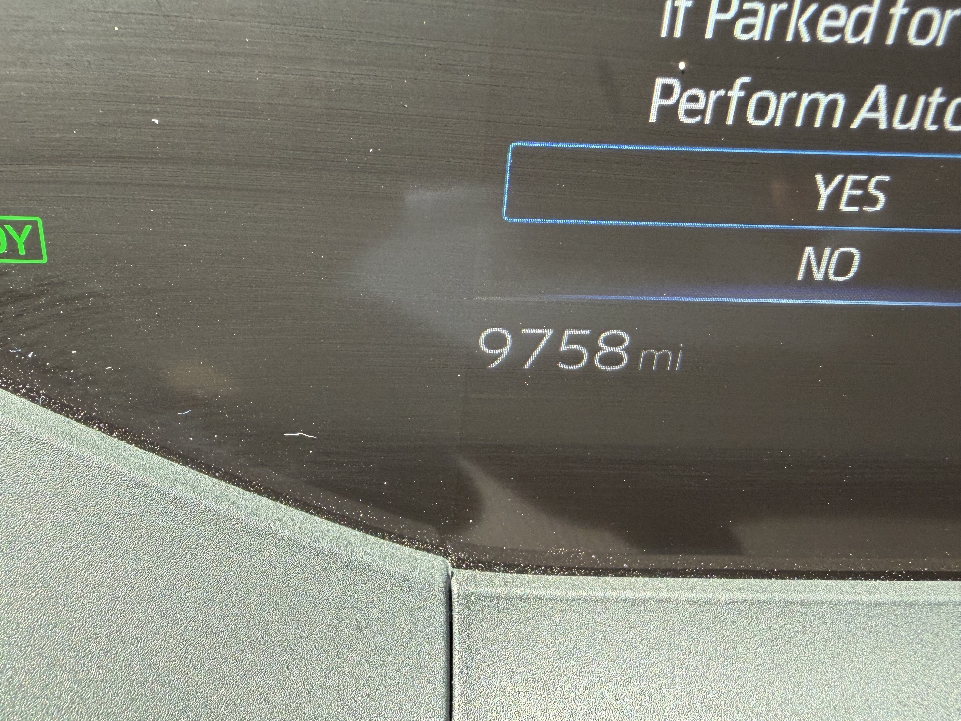 Used 2024 Toyota Prius XLE FWD image 22