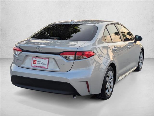 Used 2025 Toyota Corolla LE FWD image 5