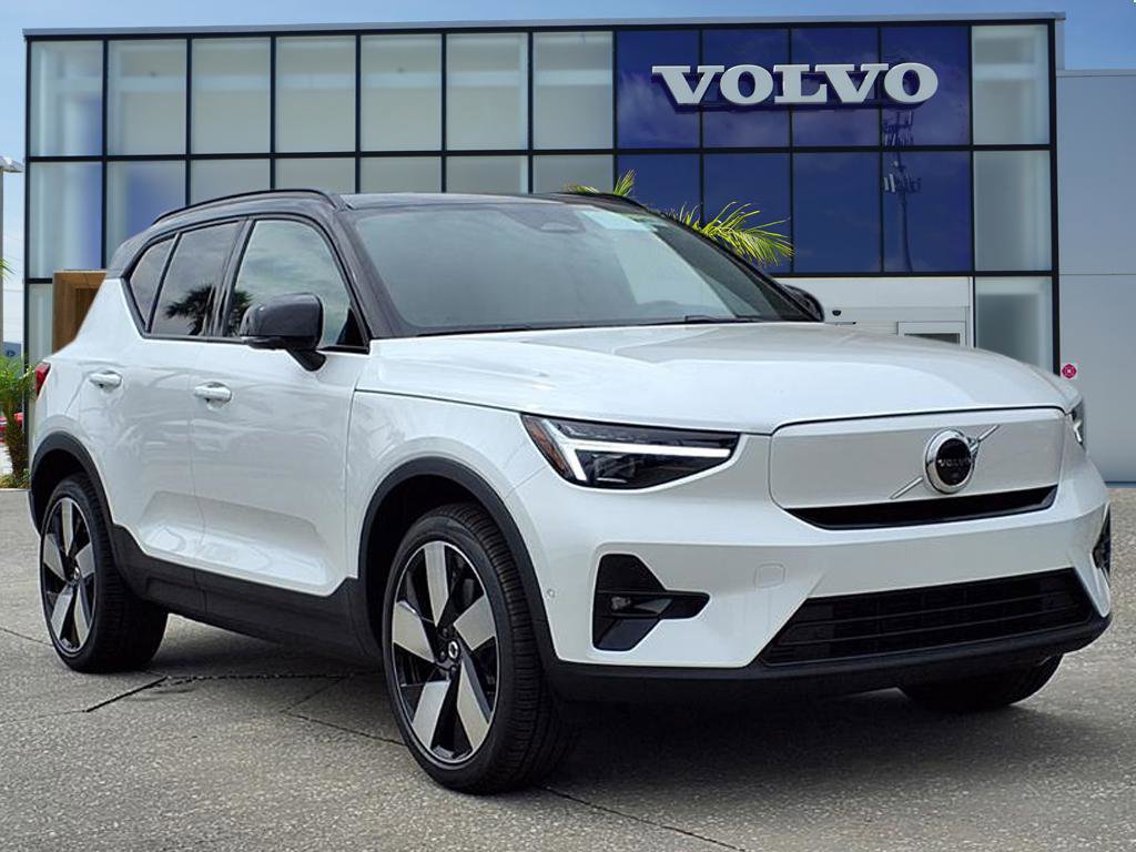 New 2026 Volvo EX40 Plus w/ Climate Package