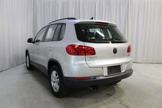 Used 2017 Volkswagen Tiguan S image 22