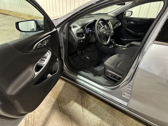 Certified 2024 Chevrolet Malibu LT image 9