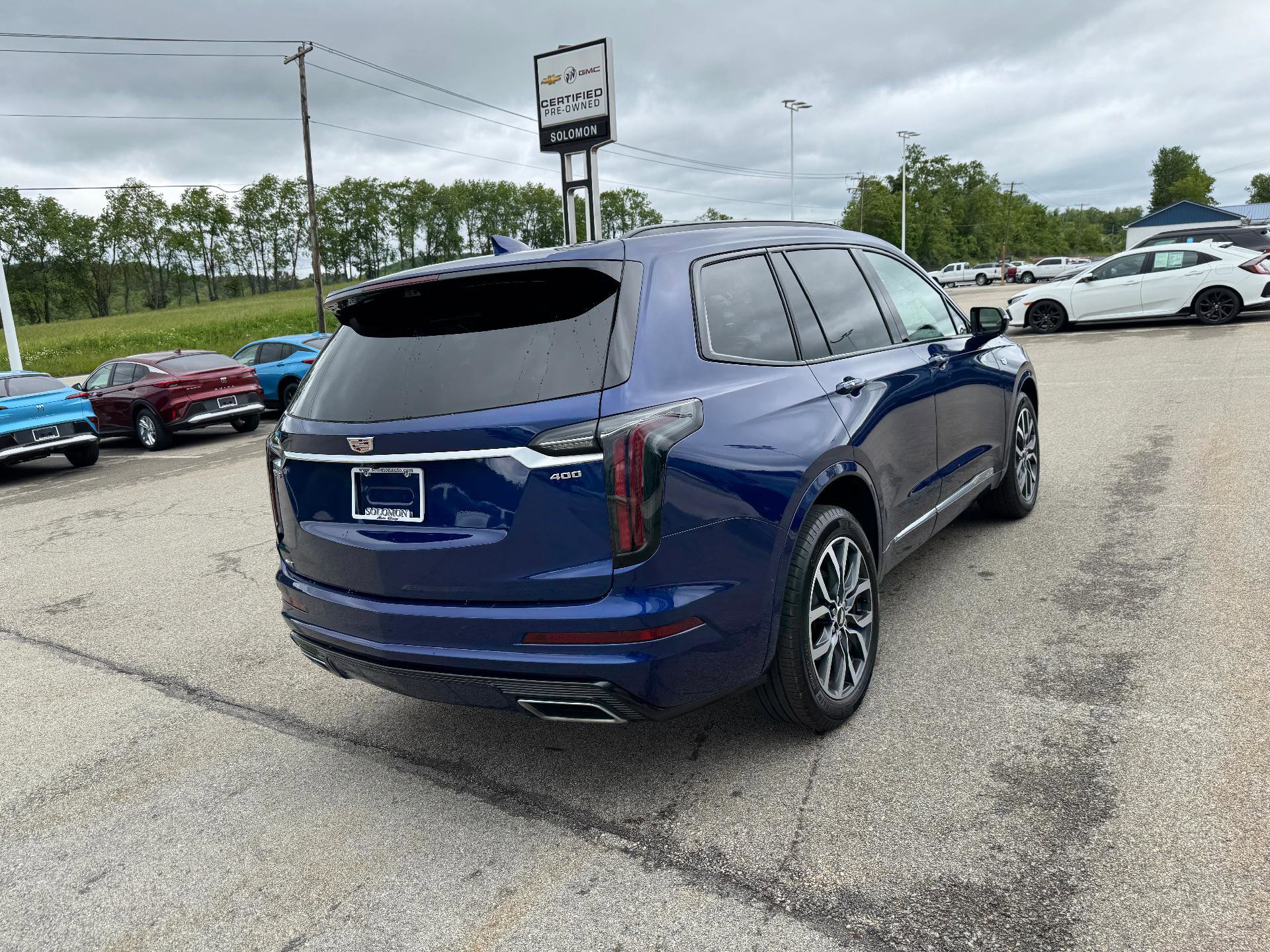 Used 2025 Cadillac XT6 Sport w/ Platinum Package image 5