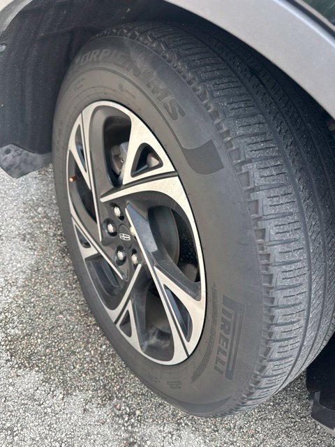 Used 2024 Lincoln Nautilus Premier w/ Jet Appearance Package AWD/4WD image 4