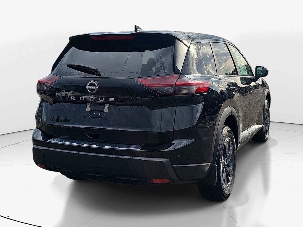 New 2026 Nissan Rogue SV FWD image 4