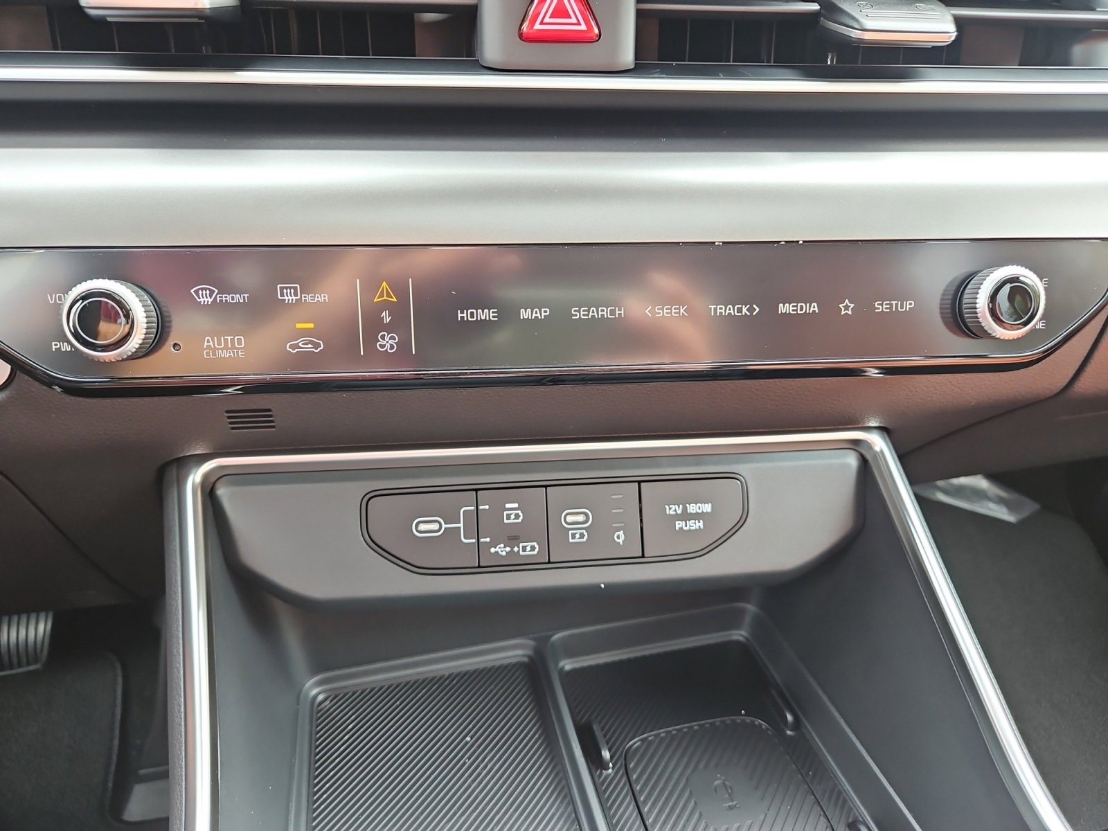 New 2026 Kia Carnival SX image 29