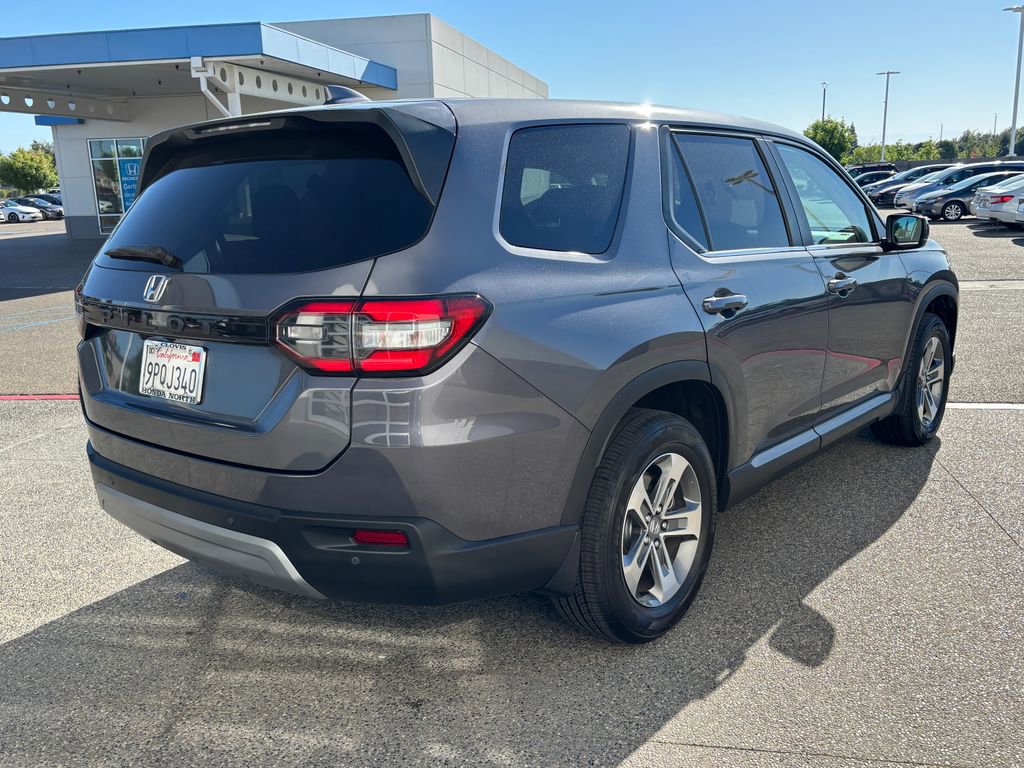 Used 2025 Honda Pilot EX-L image 5
