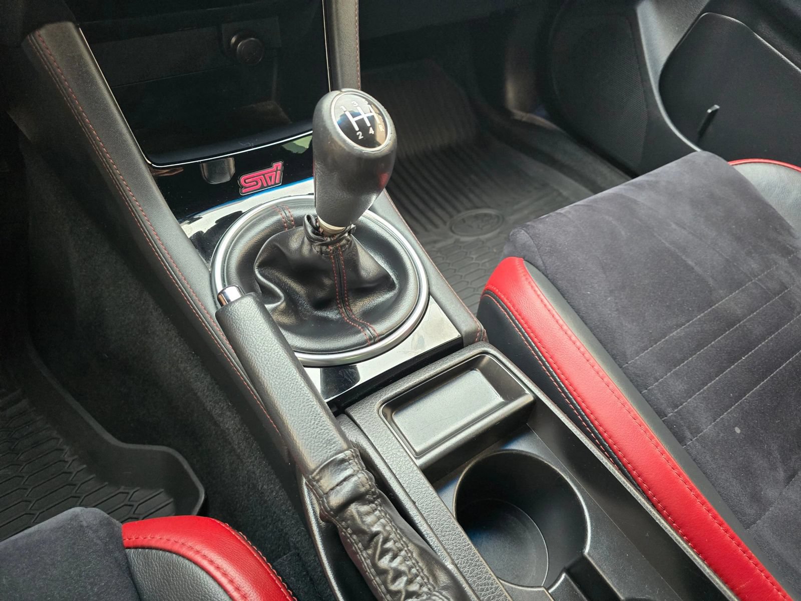 Used 2020 Subaru WRX STI AWD/4WD image 33