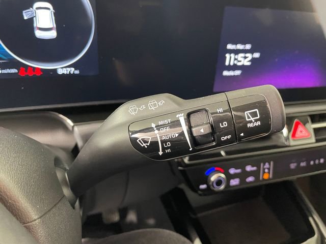 Certified 2025 Kia Niro Wind w/ Wind Preserve Package image 12