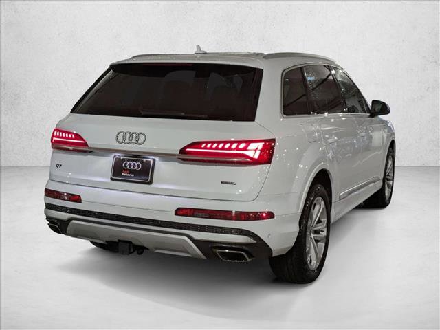 Certified 2025 Audi Q7 3.0T Premium w/ Convenience Package image 5