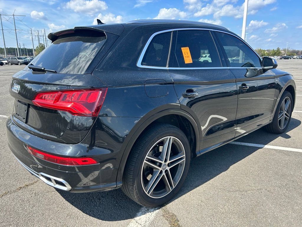 Used 2018 Audi SQ5 Prestige w/ Prestige Package image 4