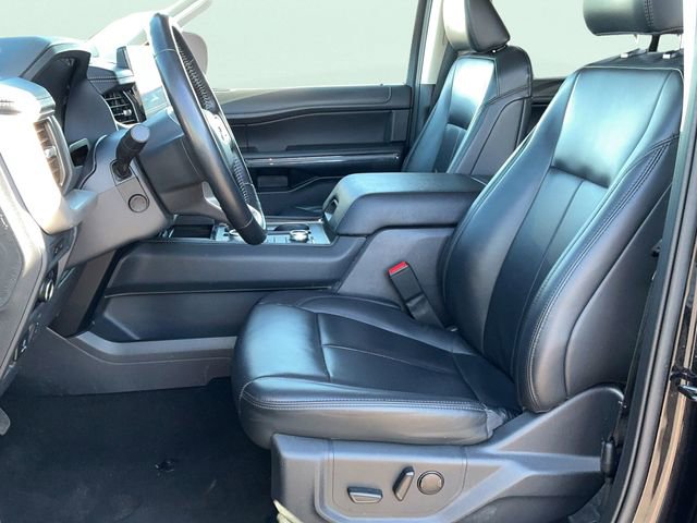 Used 2024 Ford Expedition XLT image 13