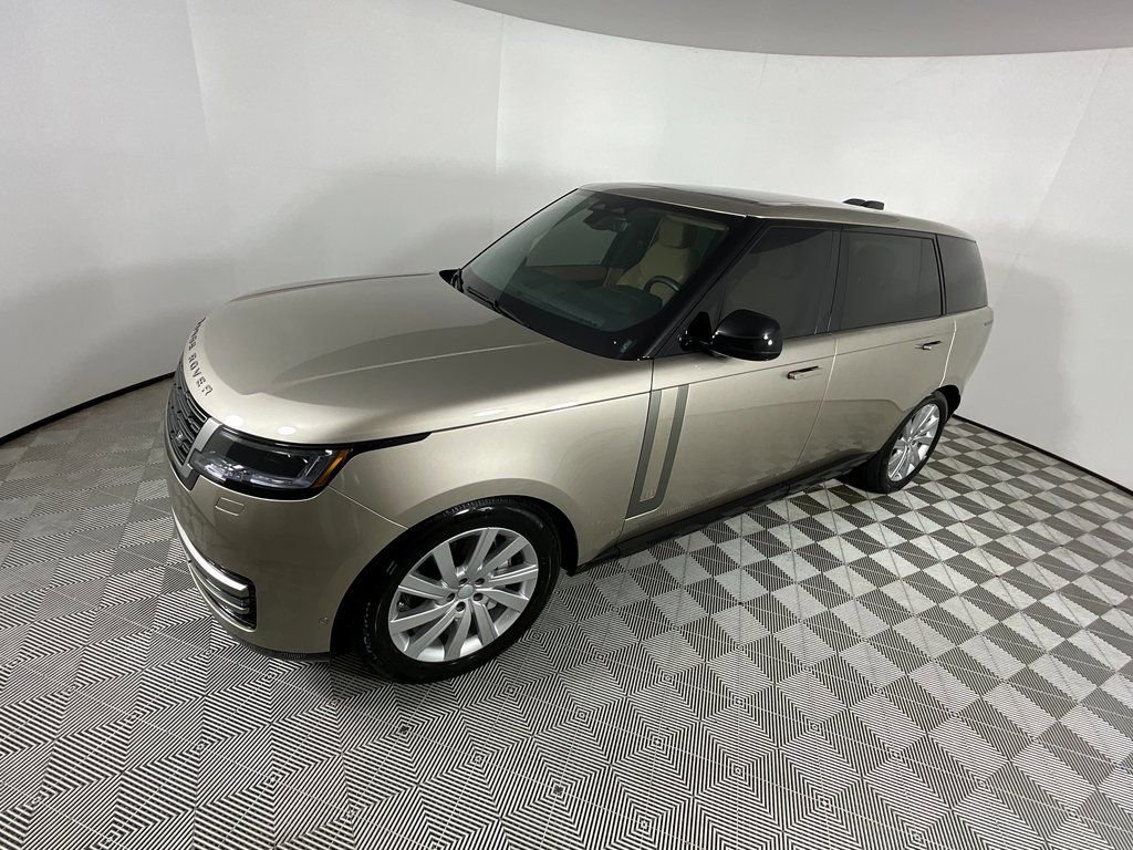 Used 2025 Land Rover Range Rover Long Wheelbase SE image 9