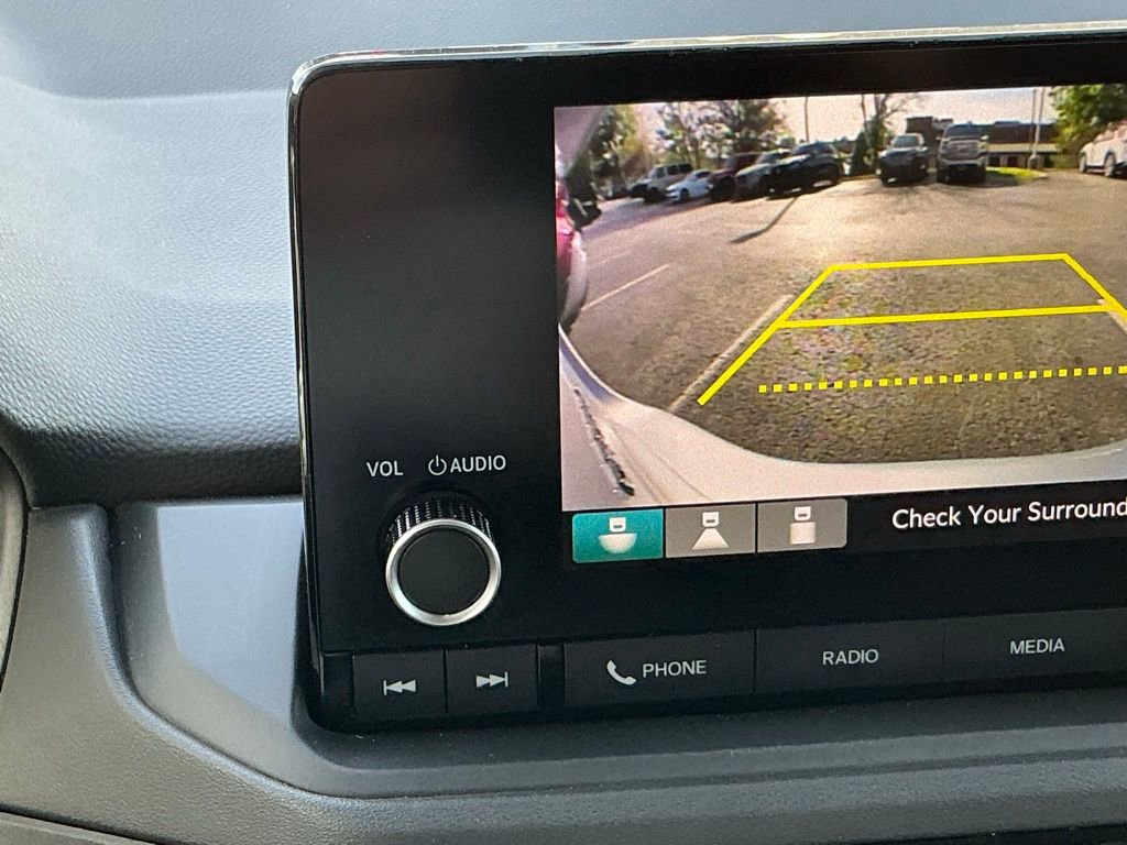 Used 2023 Honda Accord EX image 17