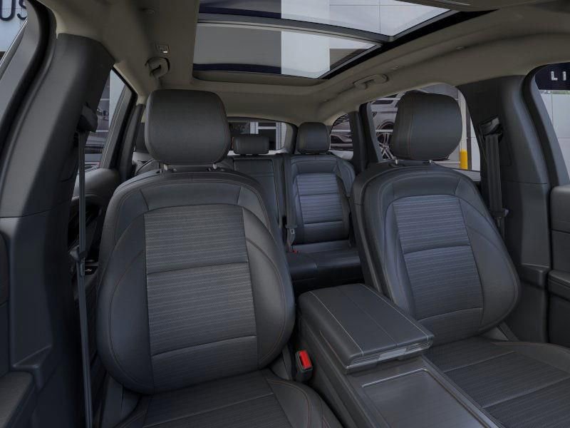 New 2026 Lincoln Nautilus Reserve image 10